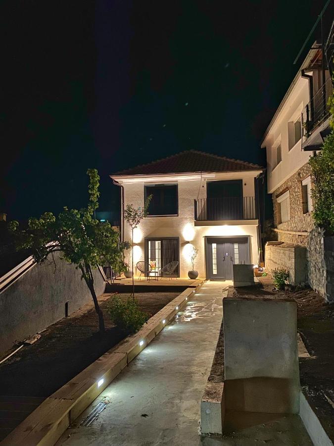 Wild Pear Old Town Boutique Accommodation Охрид Екстериор снимка