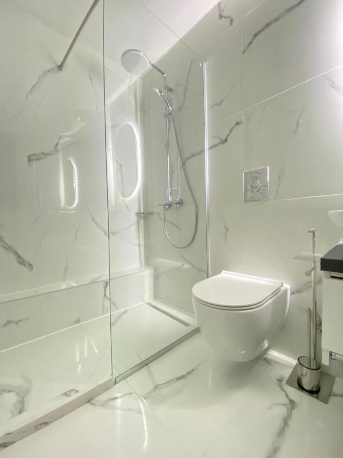 Wild Pear Old Town Boutique Accommodation Охрид Екстериор снимка