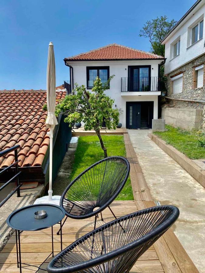 Wild Pear Old Town Boutique Accommodation Охрид Екстериор снимка